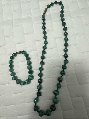 Green Malachite Bead Necklace and Bracelet Set - Classic Jade Green